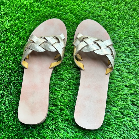 PRETTYLITTLETHING GOLD PLATTED MULE SANDAL - Picture 4 of 7